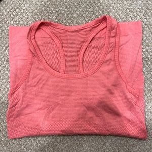 Lululemon swiftly tank